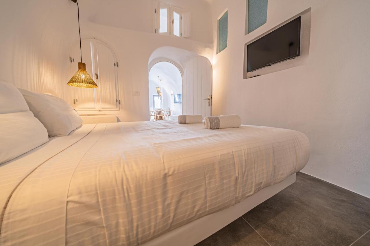 Eternity Suites Santorini Fira  Exterior foto